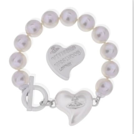 heart bracelet (with box)