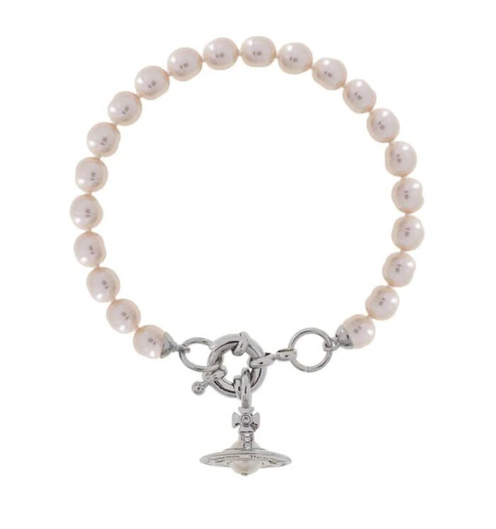 6FB9633C-AC24-4AFD-BA87-CEC78F195198.jpg ALEKSA Baroque Pearl Bracelet (with box)