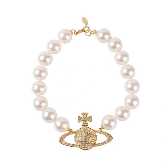 huge pearl choker necklace (with box)