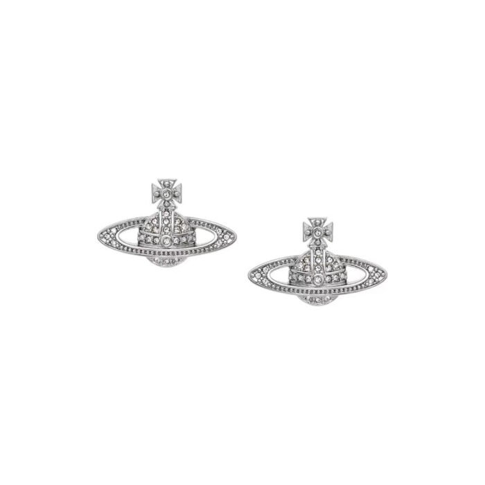 7C4689CD-14FE-49C7-BBBF-CC1FE7E3B870.jpg silver stud earrings (with box)