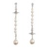 EA431CC5-68D2-4EA2-8E5F-18047A1A3EED.jpg Broken pearl earrings (with box)