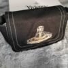 F19FE628-6009-4558-A3F0-0D20B1B05DF2_afcbe842-5b85-48ed-b3fd-c9dfd01fe93c.jpg black crossbody bag (with box)