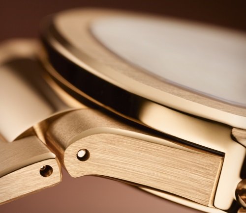 7118_1R_001_10.jpg 7118/1R -001 NAUTILUS