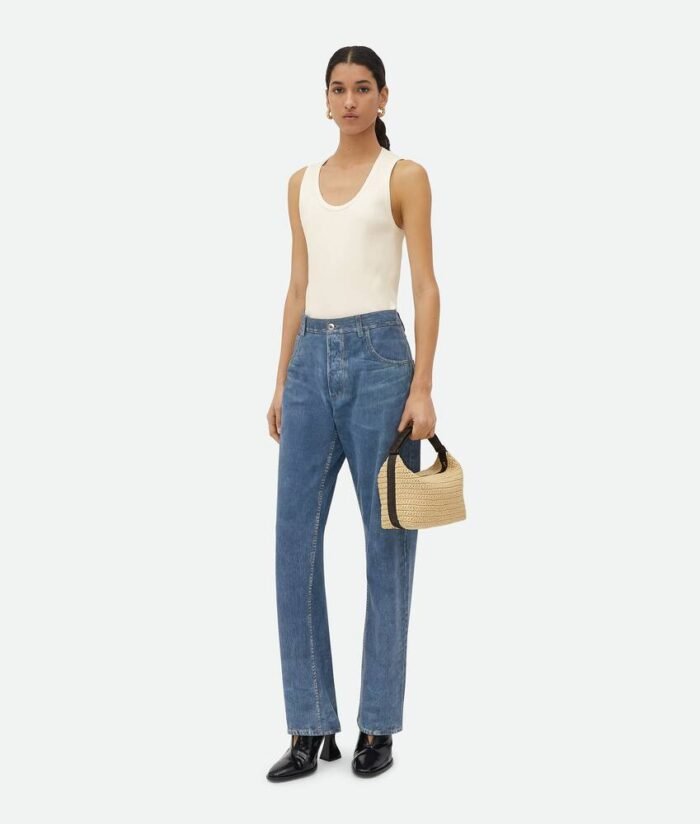 Medium-786975V2P059820_B.jpg Mini Wallace